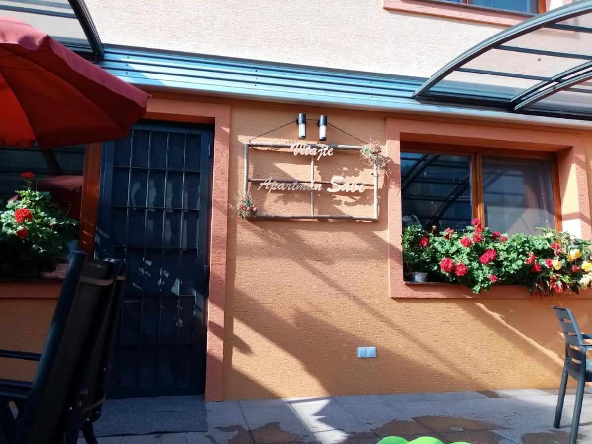 Brezno 2 Izbovy Apartman Sabi Екстер'єр фото