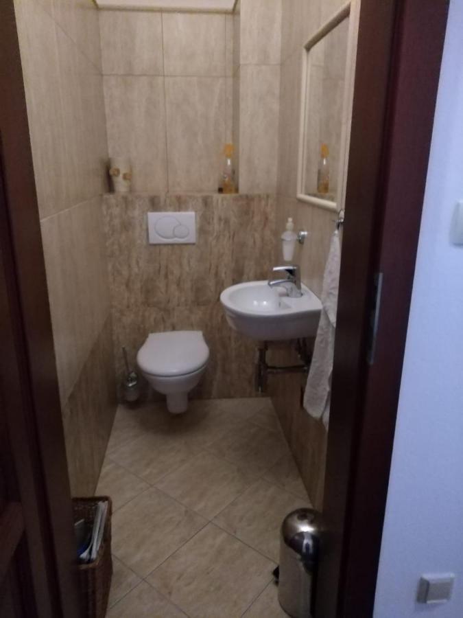 Brezno 2 Izbovy Apartman Sabi Екстер'єр фото