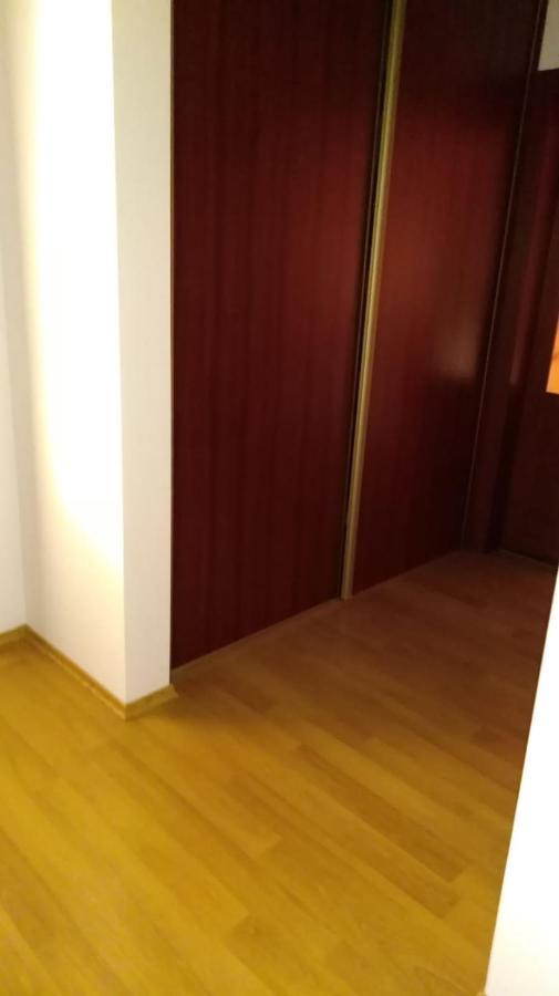 Brezno 2 Izbovy Apartman Sabi Екстер'єр фото