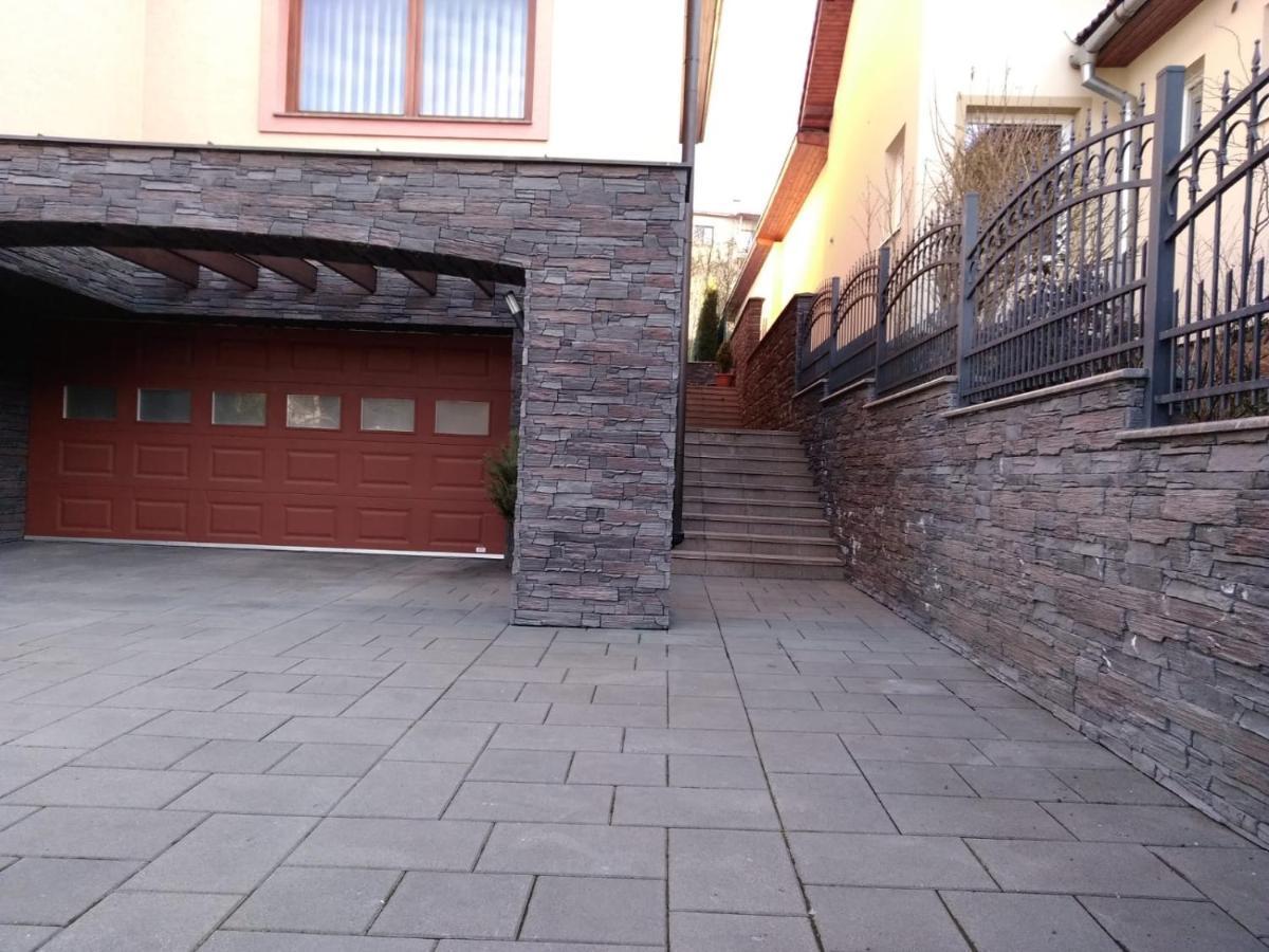 Brezno 2 Izbovy Apartman Sabi Екстер'єр фото